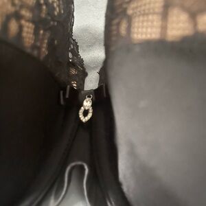 Black Curvycouture tulip lace push up bra